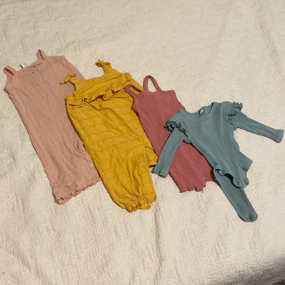 *3-6 Month Baby Girl Capsule*: Soft Colorful Basica